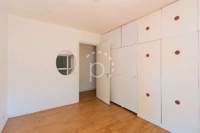 Casa à venda com 270m², 4 quartos, 1 suíte, 4 vagas no bairro Jardim Isabel em Porto Alegre - Foto 12