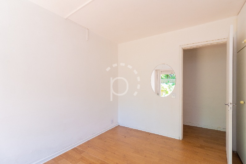 Casa à venda com 270m², 4 quartos, 1 suíte, 4 vagas no bairro Jardim Isabel em Porto Alegre - Foto 14