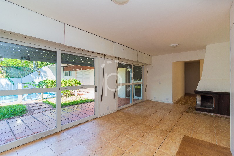 Casa à venda com 270m², 4 quartos, 1 suíte, 4 vagas no bairro Jardim Isabel em Porto Alegre - Foto 26