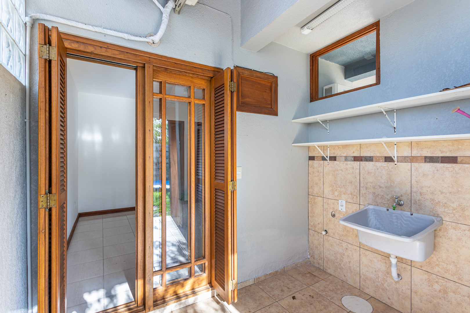 Casa em Condomínio à venda com 179m², 3 quartos, 3 suítes, 4 vagas no bairro Hípica em Porto Alegre - Foto 31