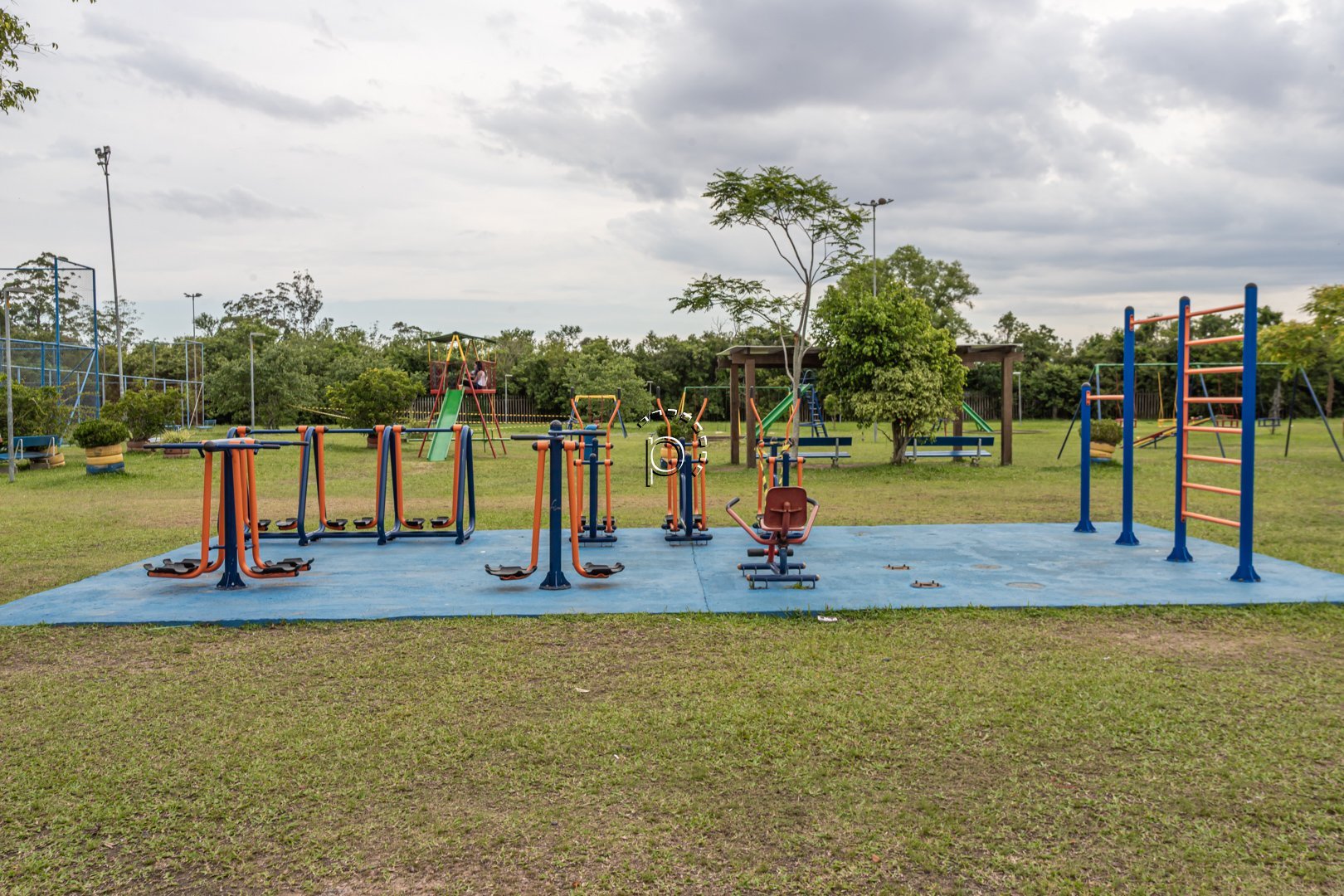 Casa à venda com 101m², 3 quartos, 1 suíte, 2 vagas no bairro Hípica em Porto Alegre - Foto 27